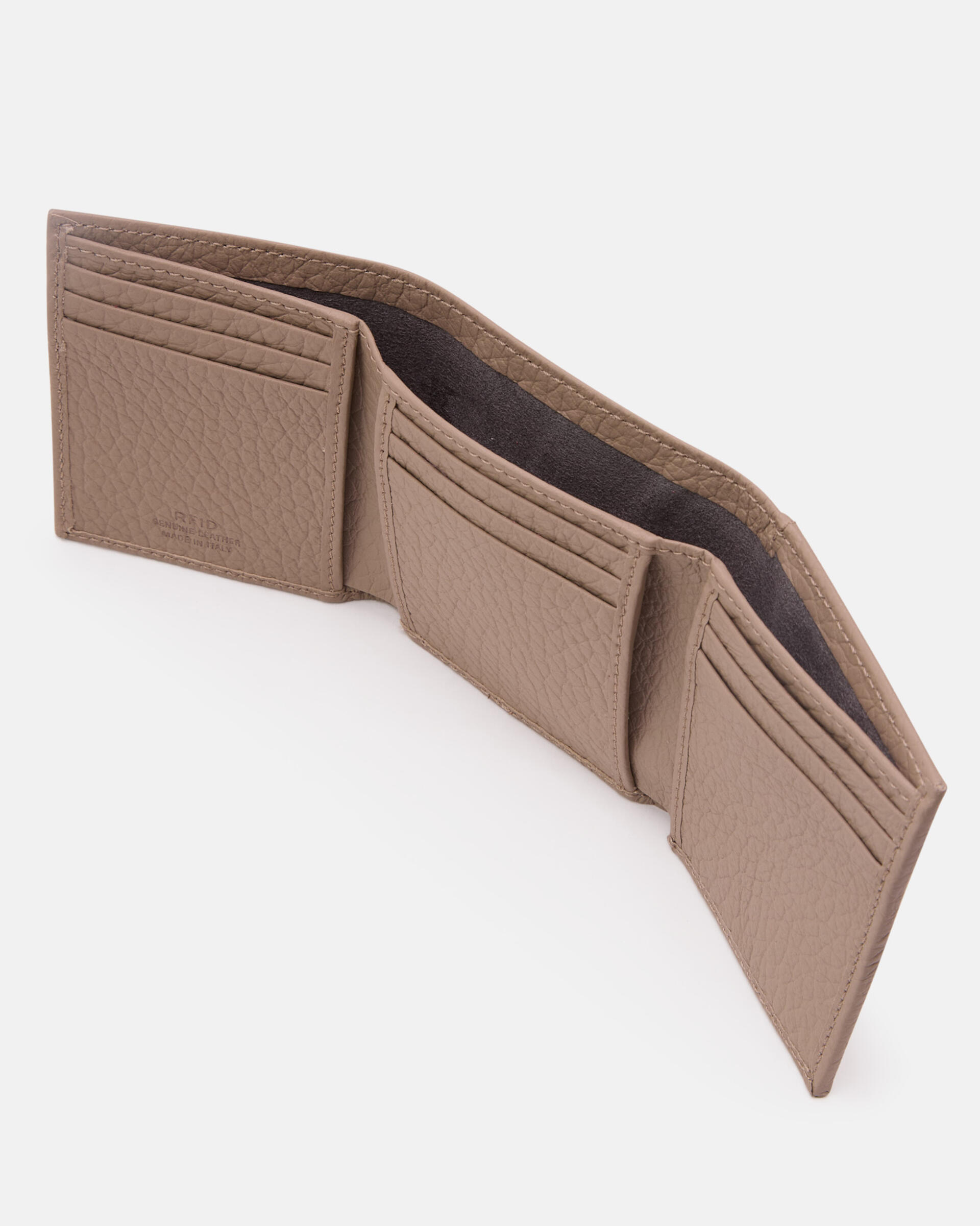 Shop DC Shoes Ripper Tri-Fold Wallet In Black - City Beach