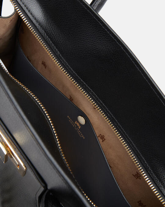 Bella medium tote bag con accessorio metallo NERO - TOTE BAG - BORSE DONNA | BORSECuoieria Fiorentina