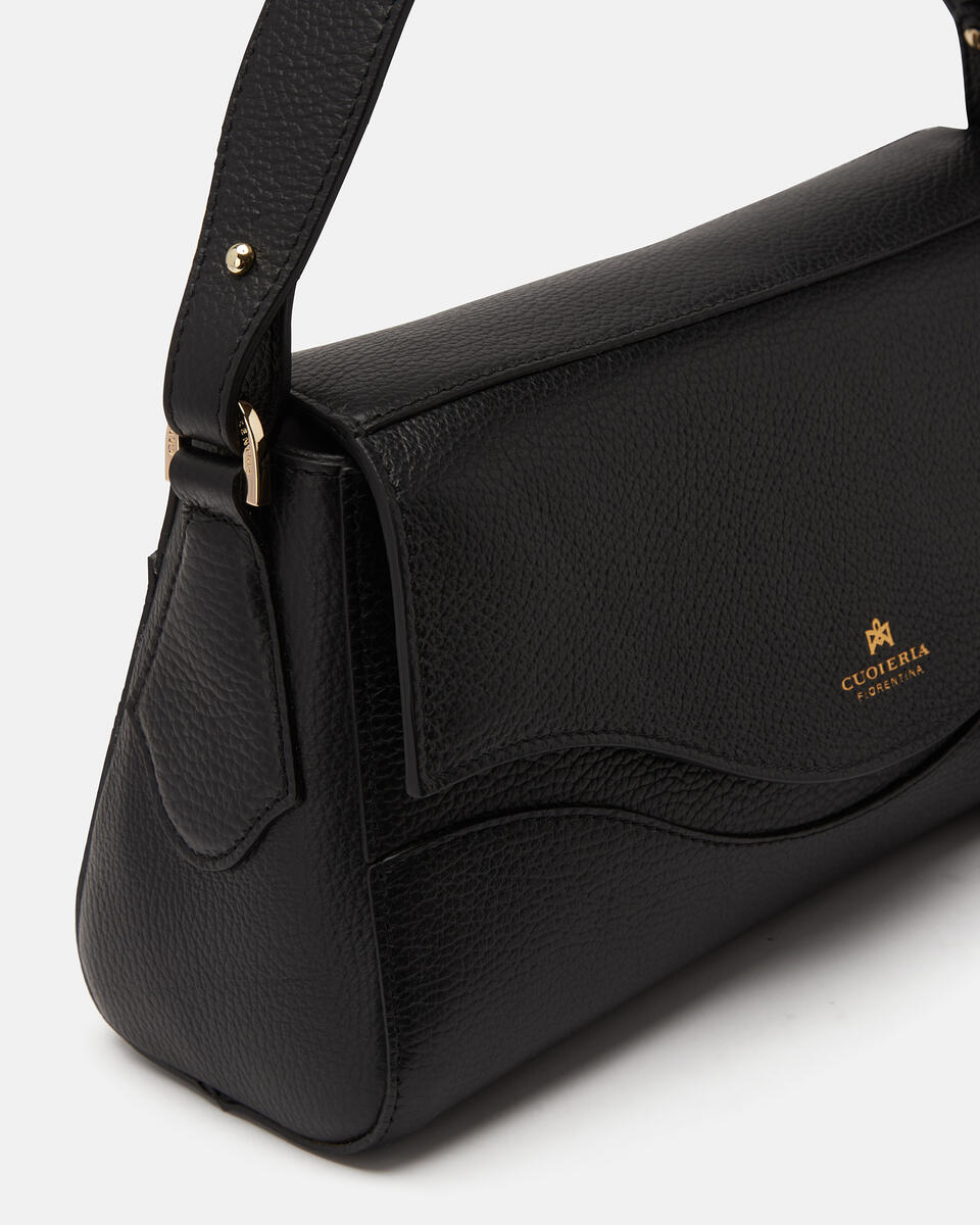 Cora flap baguette Nero  - Messenger - Borse Donna - Borse - Cuoieria Fiorentina