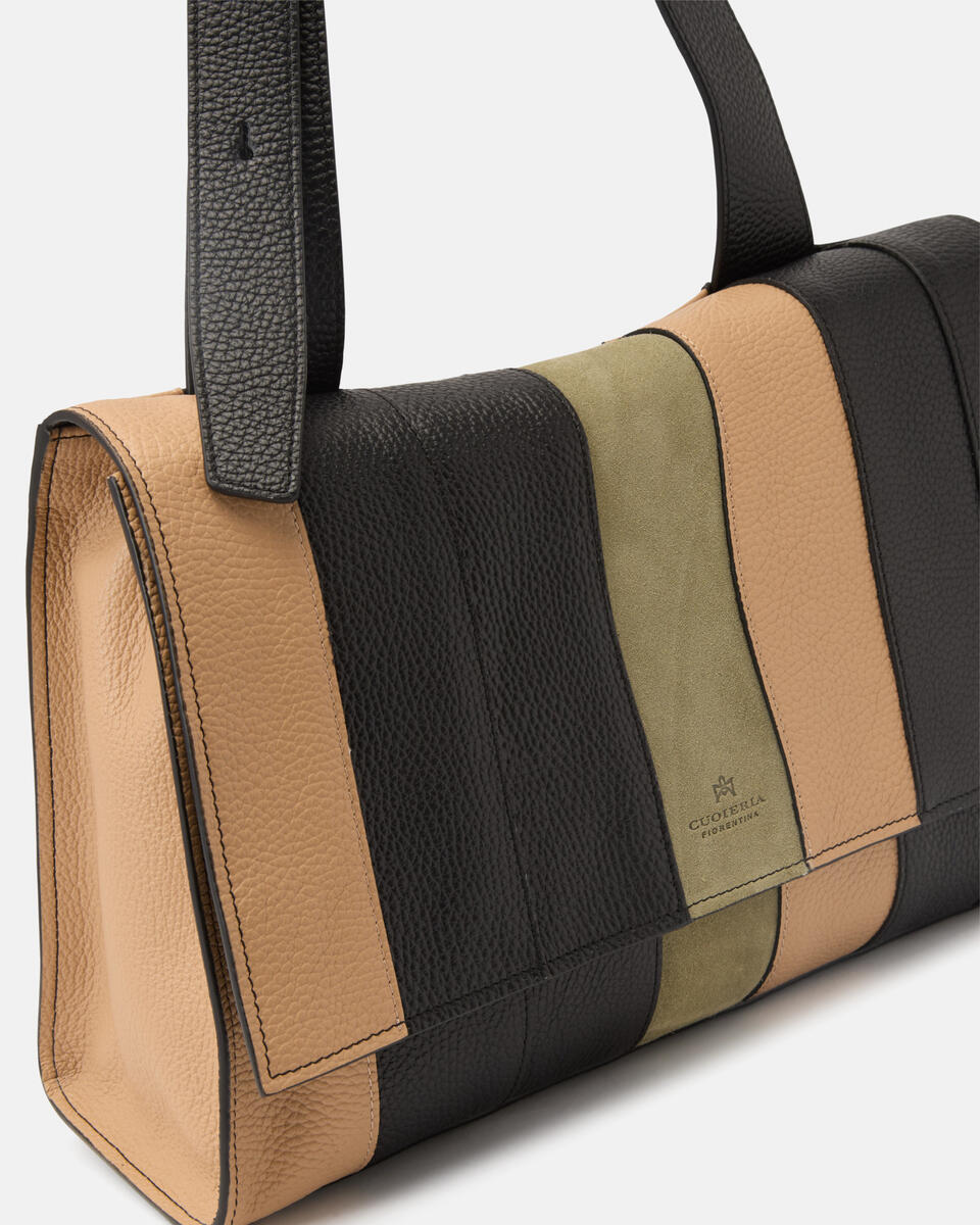 Patch Flap Bag Nero  - Messenger - Borse Donna - Borse - Cuoieria Fiorentina