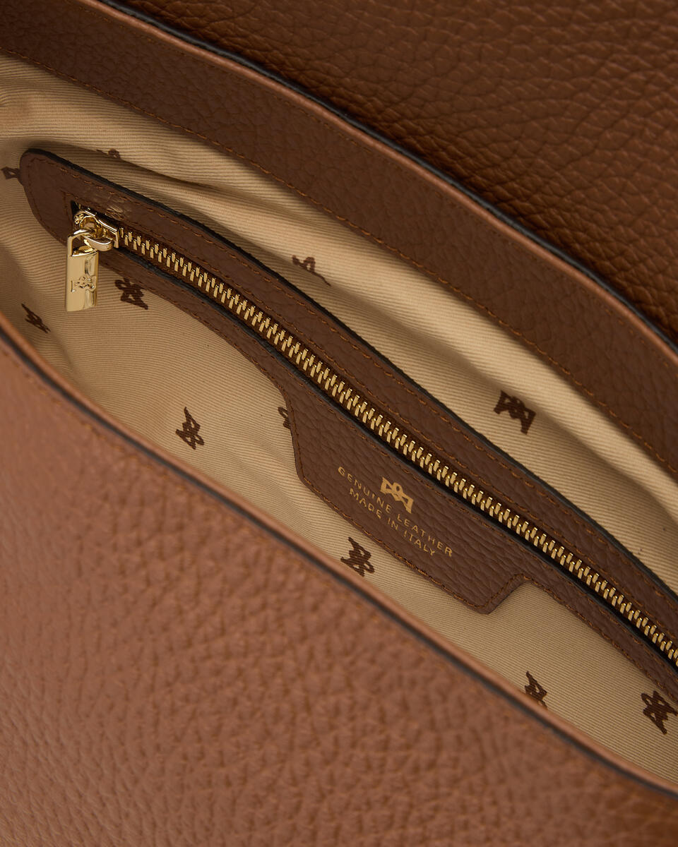 Jess large flap bag in pelle Caramel  - Cuoieria Fiorentina
