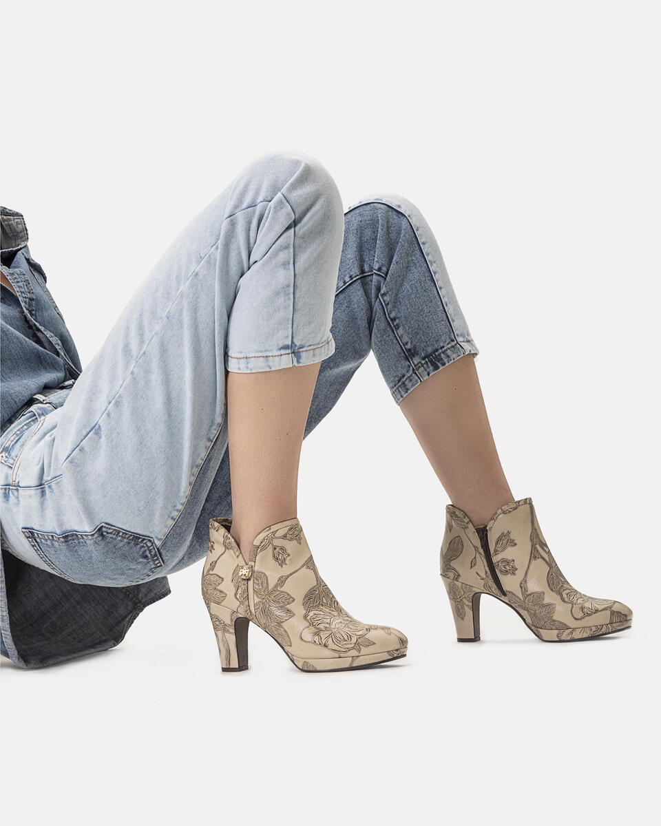 Mimi Tronchetto Taupe  - Scarpe Donna - Scarpe - Cuoieria Fiorentina